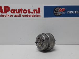 Gebruikte Motorrubber Audi A4 Avant (B6) 1.9 TDI 115 Prijs € 19,99 Margeregeling aangeboden door AP Auto's