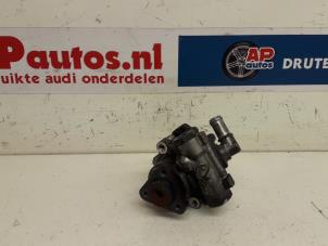 Gebruikte Stuurpomp Audi A8 (D3) 3.7 V8 40V Quattro Prijs € 45,00 Margeregeling aangeboden door AP Autos