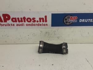 Gebruikte Intercooler Slang Audi A6 Allroad Quattro (C6) 3.0 TDI V6 24V Prijs € 32,50 Margeregeling aangeboden door AP Auto's