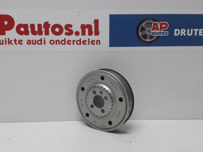 Gebruikte Krukas Poelie Audi A4 Prijs € 19,99 Margeregeling aangeboden door AP Auto's