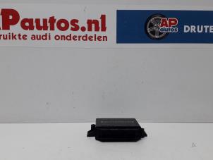 Gebruikte Module PDC Audi A4 Cabrio (B7) 3.0 V6 30V Prijs € 24,99 Margeregeling aangeboden door AP Autos