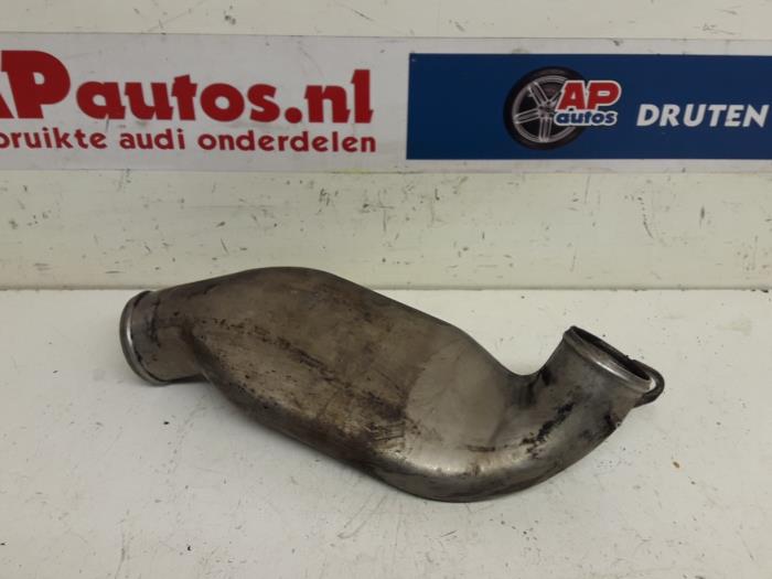 Gebruikte Intercooler Buis Audi TT (8N3) 1.8 T 20V Quattro Prijs € 24,99 Margeregeling aangeboden door AP Auto's