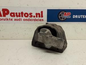 Gebruikte Motorsteun Audi TT (8N3) 1.8 T 20V Quattro Prijs € 19,99 Margeregeling aangeboden door AP Auto's