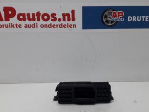 Gebruikte Boordcomputer Audi A6 Avant (C6) 2.4 V6 24V Prijs € 35,00 Margeregeling aangeboden door AP Autos