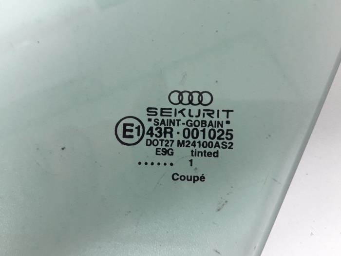 Extra Ruit 2Deurs links-voor van een Audi TT (8N3) 1.8 T 20V Quattro 2001