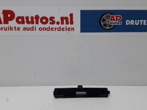 Gebruikte Alarm sensor Audi TT (8N3) 1.8 T 20V Quattro Prijs € 19,99 Margeregeling aangeboden door AP Autos