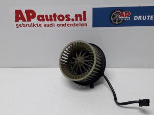 Gebruikte Chaufage Ventilatiemotor Audi 80 (B3) 1.8 Prijs € 19,99 Margeregeling aangeboden door AP Autos