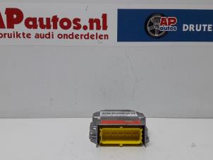 Gebruikte Airbag Module Audi A4 Cabrio (B7) 2.0 TFSI 20V Prijs € 35,00 Margeregeling aangeboden door AP Autos