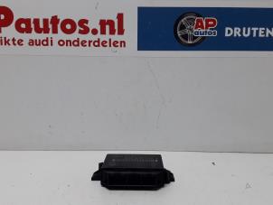 Gebruikte Module PDC Audi A4 Avant (B6) 1.9 TDI 115 Prijs € 24,99 Margeregeling aangeboden door AP Autos
