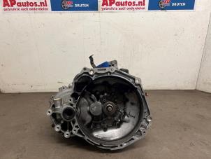 Gebruikte Versnellingsbak Opel Karl 1.0 12V Prijs € 249,99 Margeregeling aangeboden door AP Auto's