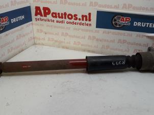 Gebruikte Schokdemper rechts-achter Audi A4 Cabrio (B7) 3.0 V6 30V Prijs € 25,00 Margeregeling aangeboden door AP Autos
