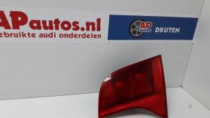 Gebruikte Achterlicht rechts Audi S4 Avant (B6) 4.2 V8 40V Prijs € 19,99 Margeregeling aangeboden door AP Autos