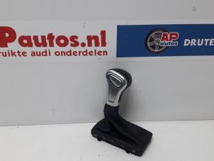 Gebruikte Versnellingspook Audi A4 Avant (B8) 2.0 TDI 143 16V Prijs € 34,99 Margeregeling aangeboden door AP Autos