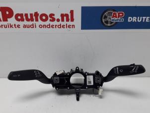 Gebruikte Schakelaar Stuurkolom (licht) Audi A1 Sportback (8XA/8XF) 1.6 TDI 16V Prijs € 39,99 Margeregeling aangeboden door AP Autos