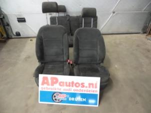 Gebruikte Voorstoel rechts Audi A3 (8L1) 1.6 Prijs € 19,99 Margeregeling aangeboden door AP Autos