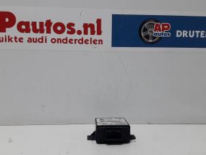 Gebruikte Module Verlichting Audi TT (8N3) 1.8 T 20V Quattro Prijs € 29,99 Margeregeling aangeboden door AP Autos