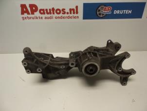 Gebruikte Dynamosteun onder Audi A4 Avant (B5) 1.8 20V Prijs € 35,00 Margeregeling aangeboden door AP Autos