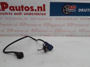 Gebruikte Sensor Pingel/klop Audi Cabrio (B4) 2.0 E Prijs € 19,99 Margeregeling aangeboden door AP Autos