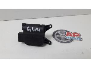 Gebruikte Kachelklep Motor Audi A4 (B6) 2.0 20V Prijs € 35,00 Margeregeling aangeboden door AP Autos