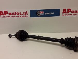 Gebruikte Homokineetas links-voor Audi Cabrio (B4) 2.3 E Prijs € 24,99 Margeregeling aangeboden door AP Autos
