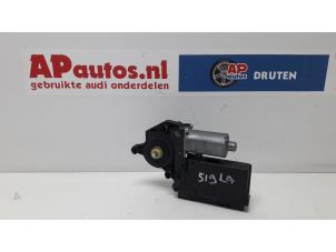 Gebruikte Motor electrisch raam Audi S4 Avant (B6) 4.2 V8 40V Prijs € 19,99 Margeregeling aangeboden door AP Autos