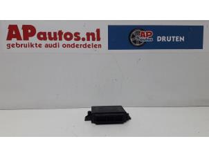 Gebruikte Module PDC Audi A5 Quattro (B8C/S) 3.0 TDI V6 24V Prijs € 39,99 Margeregeling aangeboden door AP Autos
