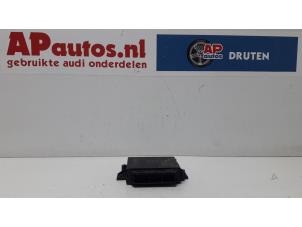 Gebruikte Module PDC Audi A4 (B8) 2.0 TDI 16V Prijs € 39,99 Margeregeling aangeboden door AP Autos