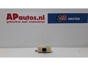 Gebruikte Startonderbreking Audi A8 (D2) 3.7 V8 32V Quattro Prijs € 19,99 Margeregeling aangeboden door AP Autos
