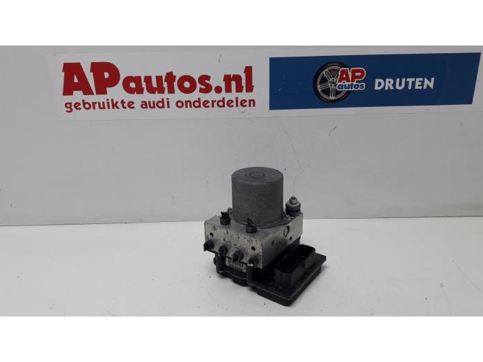 Gebruikte ABS Pomp Audi A4 Avant (B7) 2.0 TDI 16V Prijs € 19,99 Margeregeling aangeboden door AP Auto's
