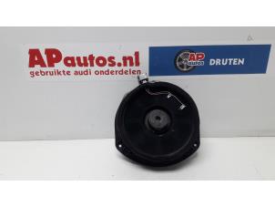 Gebruikte Luidspreker Audi A8 (D3) 3.7 V8 40V Quattro Prijs € 20,00 Margeregeling aangeboden door AP Autos