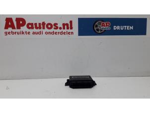 Gebruikte PDC Module Audi A8 (D3) 3.7 V8 40V Quattro Prijs € 39,99 Margeregeling aangeboden door AP Autos