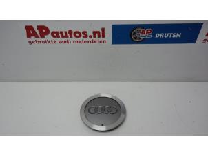 Gebruikte Naafkapje Audi A4 Prijs € 9,99 Margeregeling aangeboden door AP Autos