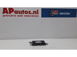 Gebruikte Antenne Versterker Audi TT (8J3) 2.0 TDI 16V Quattro Prijs € 27,50 Margeregeling aangeboden door AP Autos