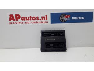 Gebruikte Bodycontrol Module Audi A4 (B8) 2.0 TFSI 16V Prijs € 100,00 Margeregeling aangeboden door AP Autos