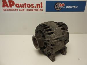 Gebruikte Alternator Audi A5 Quattro (B8C/S) 3.0 TDI V6 24V Prijs € 74,99 Margeregeling aangeboden door AP Autos