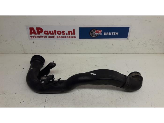 Gebruikte Intercooler Buis Audi A4 (B6) 1.9 TDI PDE 130 Prijs € 35,00 Margeregeling aangeboden door AP Auto's