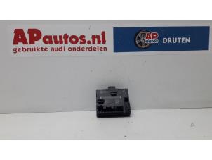 Gebruikte Module Centrale Deurvergrendeling Audi A5 Quattro (B8C/S) 3.0 TDI V6 24V Prijs € 24,99 Margeregeling aangeboden door AP Autos