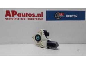 Gebruikte Raammotor Portier Audi A5 Quattro (B8C/S) 3.0 TDI V6 24V Prijs € 19,99 Margeregeling aangeboden door AP Autos