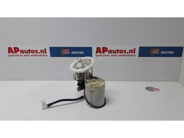 Gebruikte Tank element Pomp Audi A4 (B8) 2.0 TFSI 16V Prijs € 29,99 Margeregeling aangeboden door AP Auto's