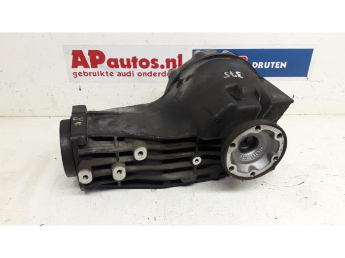 Gebruikte Differentieel achter Audi A8 (D3) 3.7 V8 40V Quattro Prijs € 199,99 Margeregeling aangeboden door AP Auto's