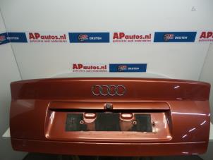 Gebruikte Kofferdeksel Audi A4 (B5) 1.6 Prijs € 40,00 Margeregeling aangeboden door AP Autos