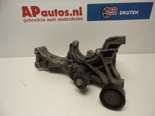 Gebruikte Dynamosteun onder Audi A4 Avant (B6) 1.9 TDI PDE 130 Prijs € 25,00 Margeregeling aangeboden door AP Autos
