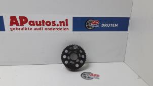 Gebruikte Nokkenas Tandwiel Audi A4 (B7) 2.0 TDI Prijs € 20,00 Margeregeling aangeboden door AP Autos