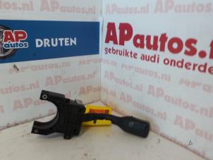 Gebruikte Ruitenwis Schakelaar Audi A4 Avant (B5) 1.9 TDI Prijs € 35,00 Margeregeling aangeboden door AP Autos