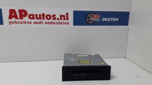 Gebruikte CD Wisselaar Audi A3 (8P1) 2.0 TDI 16V Prijs € 45,00 Margeregeling aangeboden door AP Autos