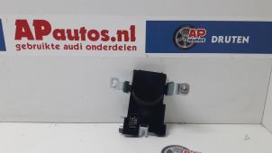 Gebruikte Antenne Versterker Audi A3 Sportback (8PA) 1.6 Prijs € 25,00 Margeregeling aangeboden door AP Autos