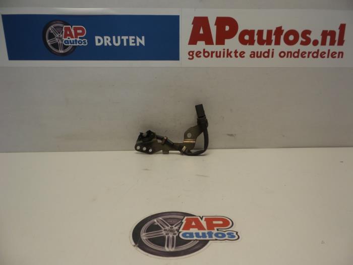 Gebruikte Nokkenas Sensor Audi A3 (8L1) 1.6 Prijs € 35,00 Margeregeling aangeboden door AP Auto's