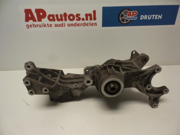 Gebruikte Dynamosteun boven Audi A4 Avant (B5) 1.8 20V Prijs € 19,99 Margeregeling aangeboden door AP Auto's