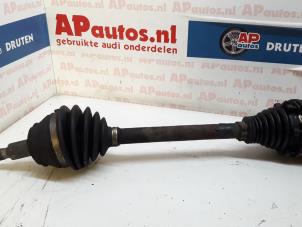 Gebruikte Aandrijfas links-voor Audi A3 (8L1) 1.8 20V Prijs € 24,99 Margeregeling aangeboden door AP Autos