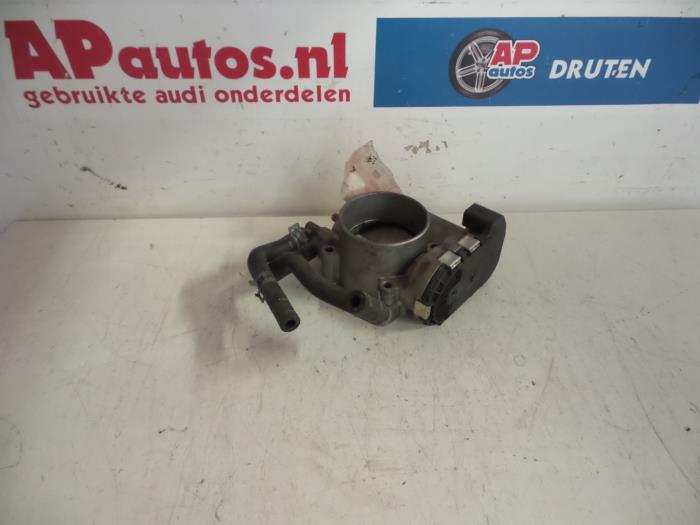 Gebruikte Gasklephuis Audi A4 Avant (B6) 2.4 V6 30V Prijs € 24,99 Margeregeling aangeboden door AP Auto's